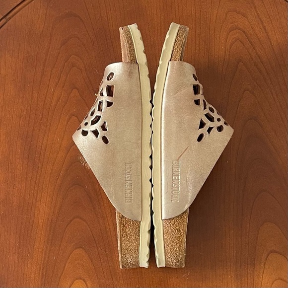 Birkenstock Bellary Metallic Gold Leather Slide Sandals | EU 37 - Picture 6 of 8